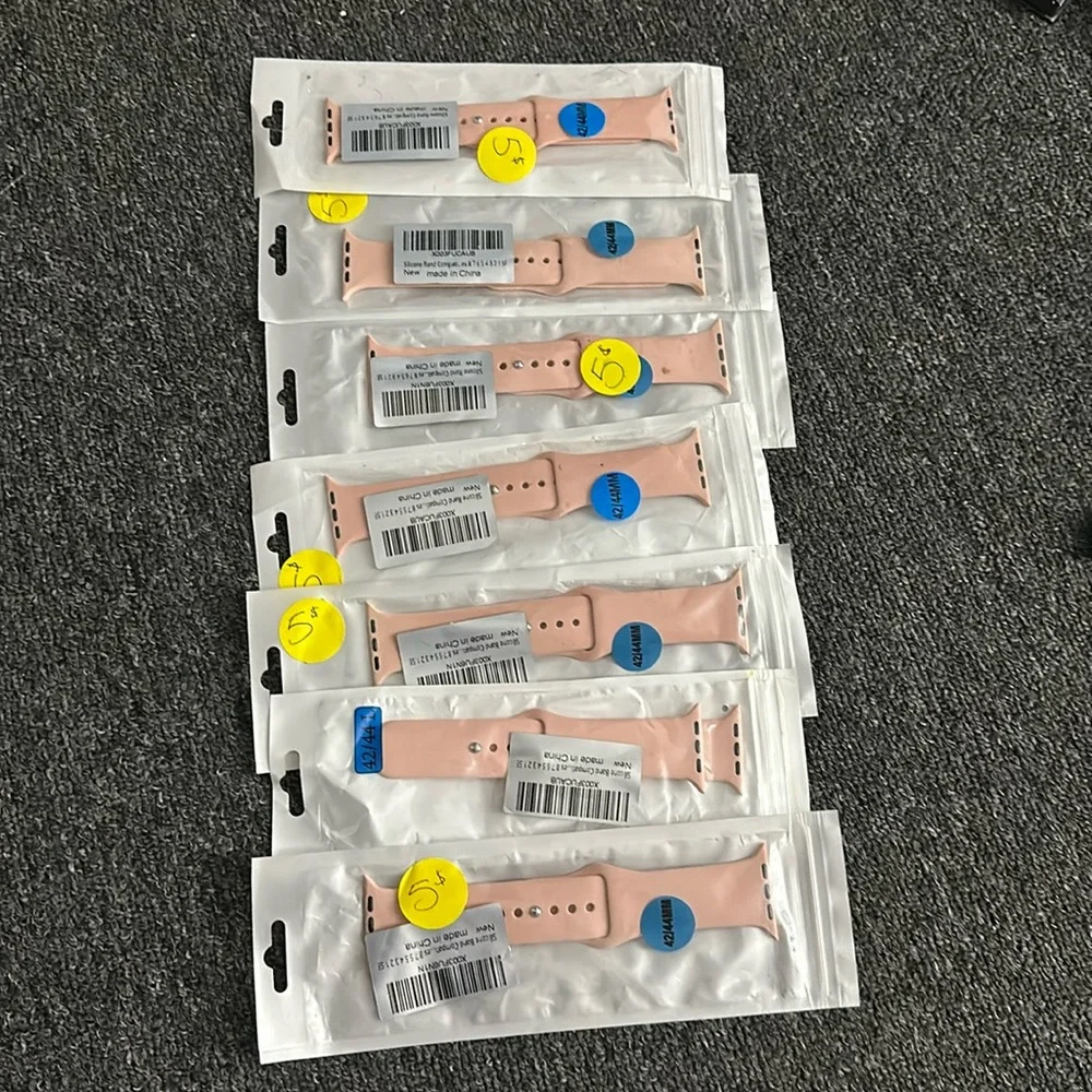 Apple Watch bands For all sizes. Kids and adults!